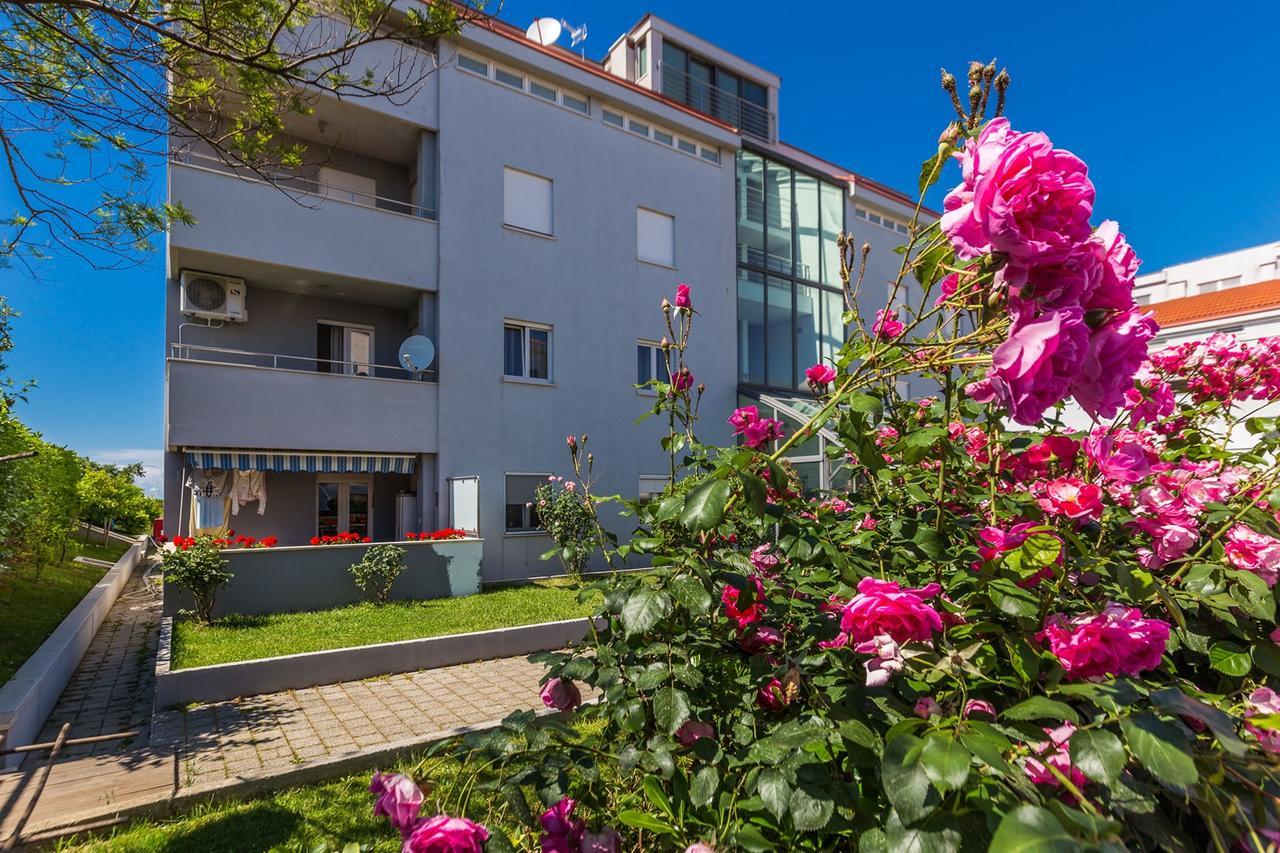Adriano 2Br Apartment With Terrace Zadar Exterior foto